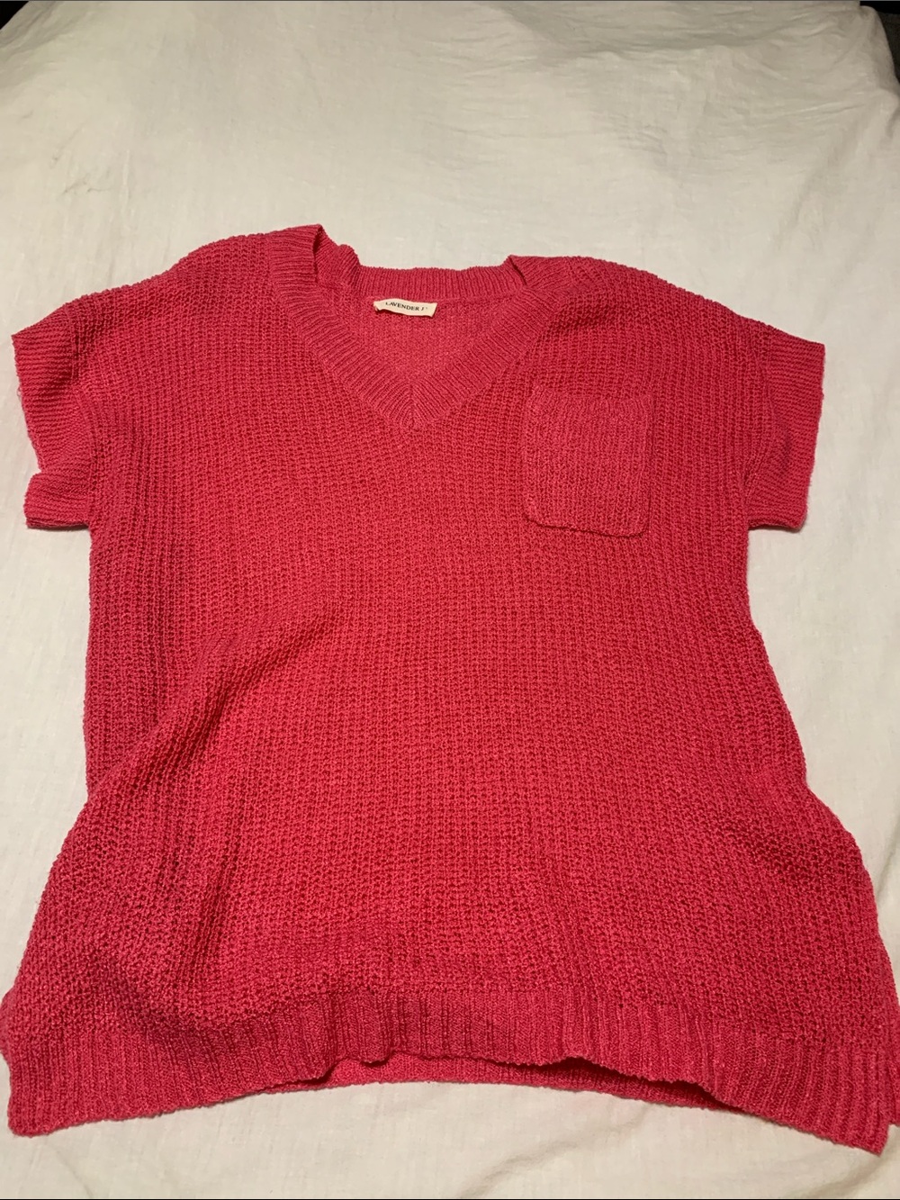 Women's Short-Sleeve V-Neck Tunic Sweater in Raspberry